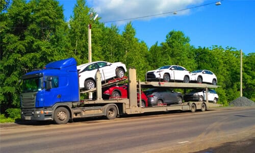 Why Long Distance Towing Is The Safest Way To Get Your Car