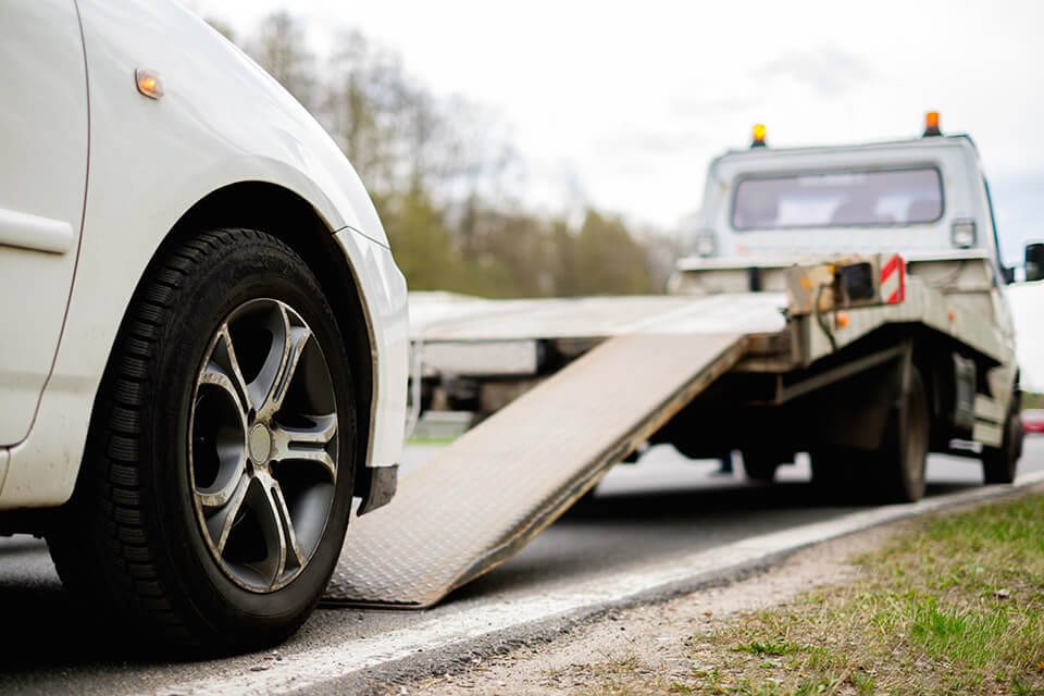 24/7 Best Local Distance Towing Service - Mr Towing Services