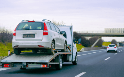 Flatbed Towing: The Pros and Cons of This Reliable Method