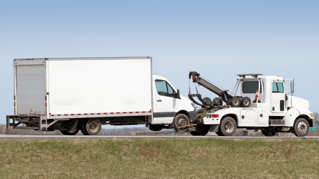24/7 Best Heavy Truck Tow Service - Mr Towing Services
