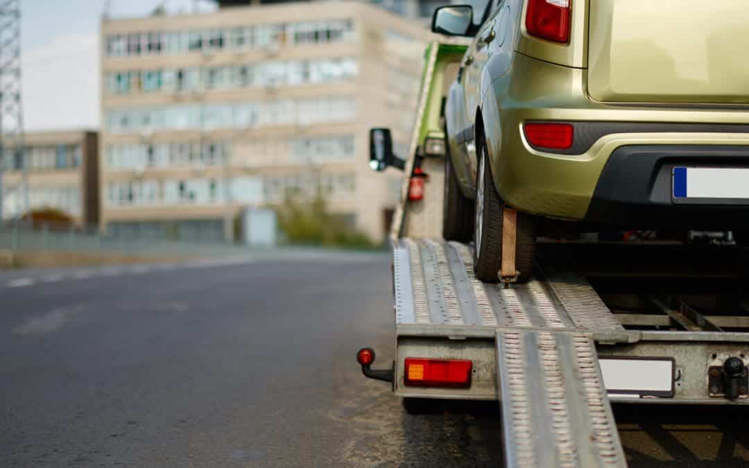 Effortless Freeway Towing During Emergencies: MR Towing’s 5 Essential Tips